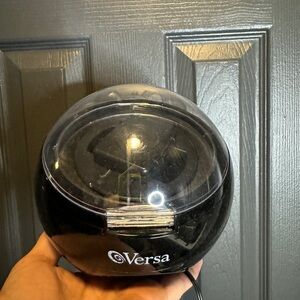 Versa single watch wider in black​​​​